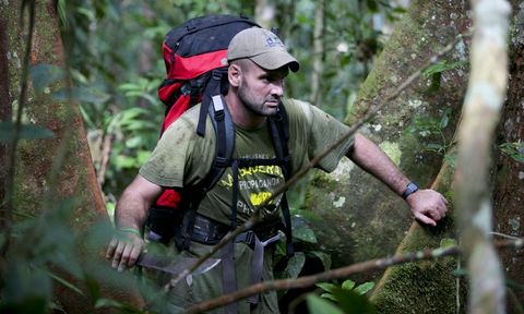 Amazon'u boydan boya yürüdü 4
