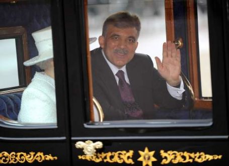 Cumhurbaşkanı Gül İngiltere'de 20