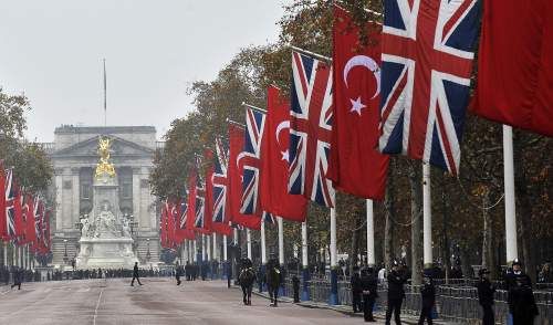 Cumhurbaşkanı Gül İngiltere'de 24