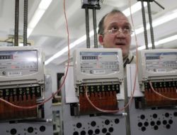 Belarus’a Elektrik Sevkiyatı Başladı