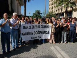 Diyarbakır'da Patlamada Ölen Çocuk İçin, İzmir'de Oturma Eylemi Düzenlendi