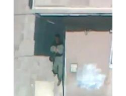 Kendisine Ateş Eden Kişiyi Görüntüledi