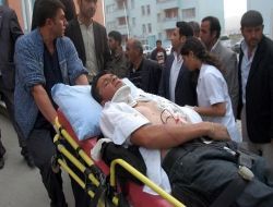 Düğün Konvoyunda Kaza: 17 Yaralı