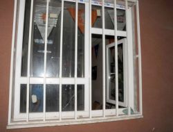 Seçimden Önce Ak Parti Binasına Bomba Atan 8 Kişi Yakalandı