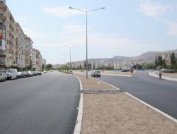 Bornova'da Otoyol Bağlantısı Tamamlayan Cadde Açıldı