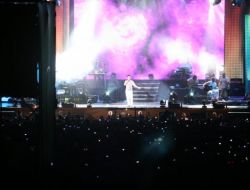 Adanalılar Tarkan Ve Manga İle Coştu