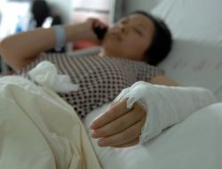 Çin’deki Kahraman Anneye 31 Bin Dolar Ödül