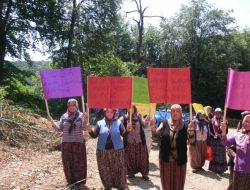 Köylülerden 'Taş Ocağına Hayır' Eylemi