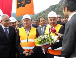 Binali Yıldırım Devir Teslim Törenini Yaptı