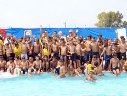Adana’da 41. Yarı Olimpik Yüzme Havuzu Açıldı