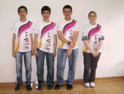 Rize Fem-anafen Dershanesi'nde Sbs’de İlk 10’a 6 Öğrenci Girdi