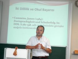 Türk Çocuklarının 'Anadili' Gümrükte Bekliyor