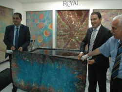 Royal, Ebruyu Halıyla Buluşturdu