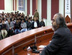 "12 Eylül Anayasası Değişmeden Demokratik Açılım Olmaz!"