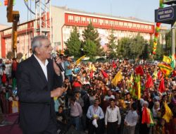 Türk: Bunun Sonu Felaket Olur!