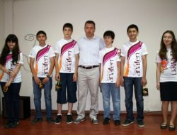 Anafen Dereceye Giren Öğrencilerini Ödüllendirdi