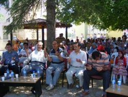 İhl Mezunları Ve Öğretmenleri Pilav Gününde Buluştu