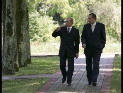 Putin de “quadriga” Ödülüne Layık Görüldü