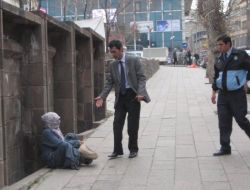 Vatandaş, Zabıtayı, En Fazla Kaldırım İşgali İçin Arıyor