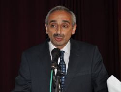 Balıkesir'de İşsizler Asgari Ücretle Fidan Dikiyor