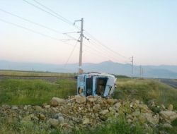 Mazot Yüklü Kamyon Yan Yattı!