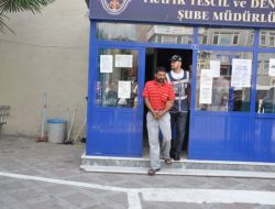 Kamyon Lastiği Çaldığı İddia Edilen Zanlı, Parmak İziyle Bulundu