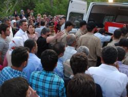 Ereğli Şehidini Bağrına Bastı