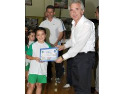 Yaz Spor Okullarında Sertifika Sevinci