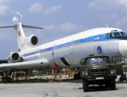 Rusya’da Yolcu Uçağı Acil İniş Yaptı