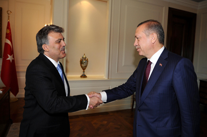 Gül ile Erdoğan ile bir araya geldi