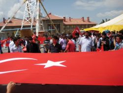 Erzurum 13 Şehit İçin Yürüdü