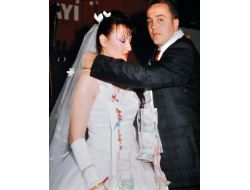 Eşini 4 Yerinden Kurşunlayan Zanlı Yakalandı