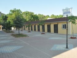 Ev Hanımları Evde Ürettikleri Örgü Ve Yemekleri Pazarda Satacak