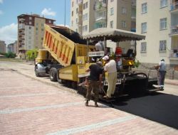 Zümrüt Mahallesi'nin Ulaşımı Kolaylaştırılıyor