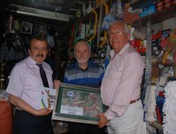 Hayırsever Hacı İzmirli'nin Adı Mahalleye Verildi