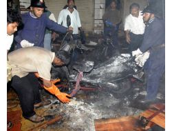 MUMBAİ’DEKİ BOMBALI SALDIRILAR