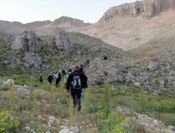 Dağcılar Davraz’ın Zirvesine Tırmandı