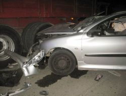 Mahalle Arasındaki Kaza Vatandaşları Korkuttu