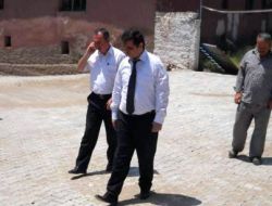 Yozgat’ta Köylere Kilit Parke Taşı Döşeniyor
