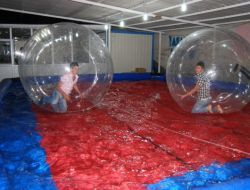 Batman’da Çocukların Yeni Eğlencesi Çarpışan Bot Ve Zorb Adrenalin Topu