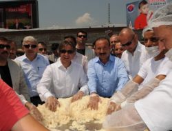 Taksim’de İzmit Rüzgarı Esti!