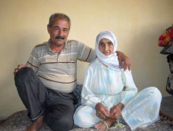 90 Yıldır Kimliği Olmadan Yaşıyor