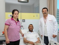 Eşinin Böbreğiyle Hayata Tutundu