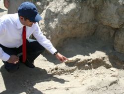 Altıntepe Kazı Çalışmalarında 3 İskelet Bulundu