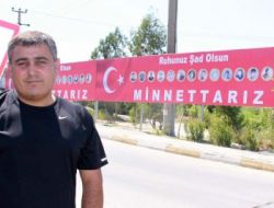 Antalya'da, Büyükşehir Belediyesi İle Aksu Belediyesi Arasında Afiş Gerginliği