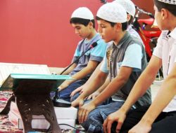 İlim Yayma’nın Altın Gençleri Mezun Oldu