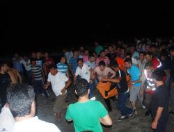 Trabzon'da Kaza Otomobil Denize Uçtu