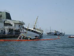 300 Kişi Ölümden Döndü!!