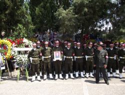 Balıkesir Şehidini Son Yolculuğuna Uğurladı