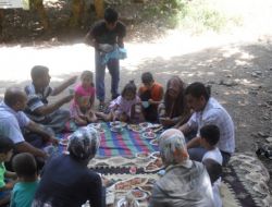 Sevgi Evi Çocukları 'Güzel İlçemin Çocukları'nı Ziyaret Etti